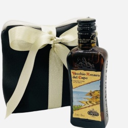 Bomboniera compleanno amaro del Capo con borsello ecopelle nero